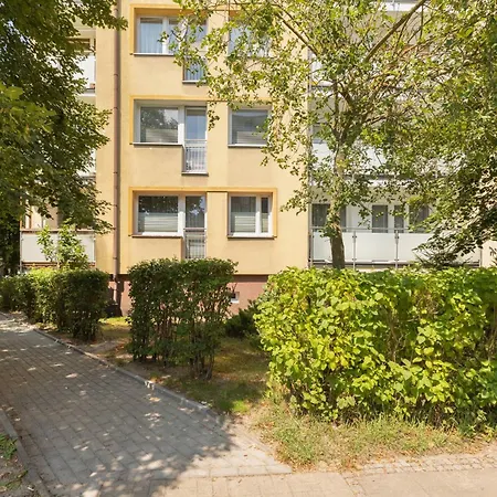 Beautiful Apartment Retro 536 For 6 People In Swinoujscie By Noclegi Renters Exterior photo