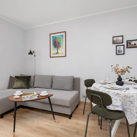 Beautiful Apartment Retro 536 For 6 People In Swinoujscie By Noclegi Renters Exterior photo