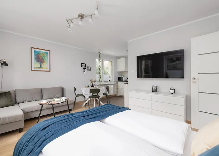 Beautiful Apartment Retro 536 For 6 People In Swinoujscie By Noclegi Renters