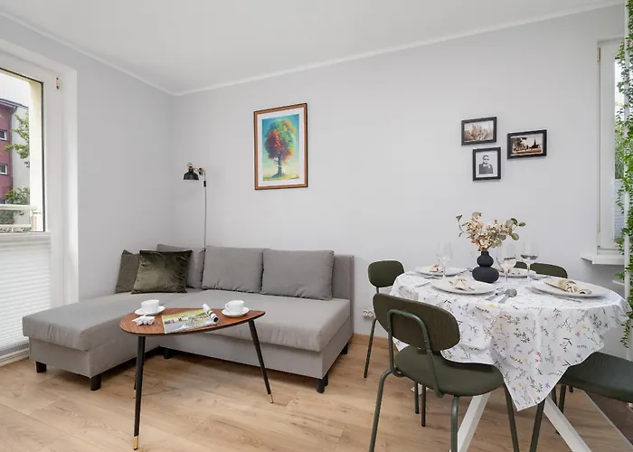 Beautiful Apartment Retro 536 For 6 People In Swinoujscie By Noclegi Renters