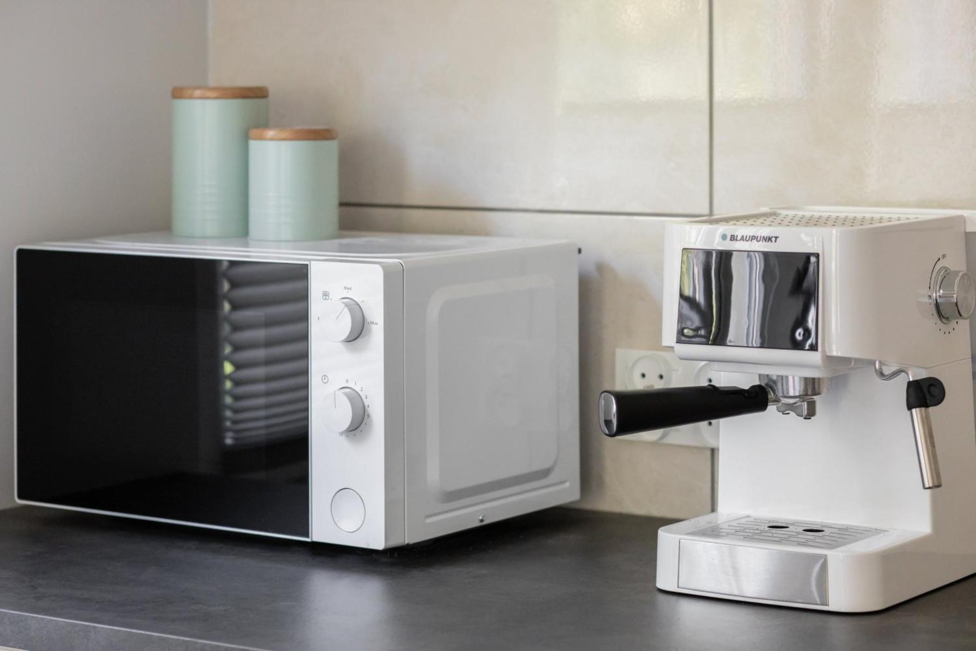 Beautiful Retro 536 For 6 People In By Renters Apartment